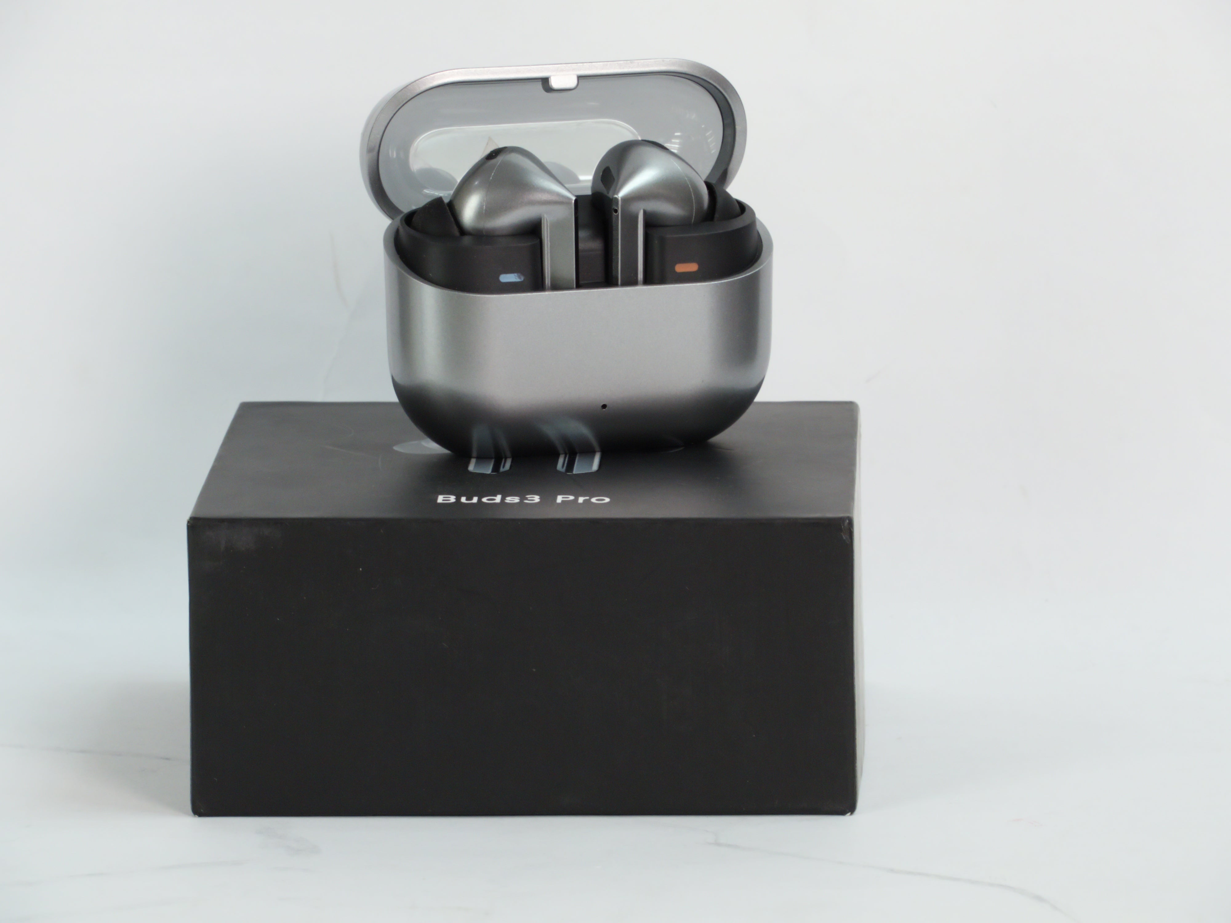 Intelligent Noise Cancellation, Pure Sound